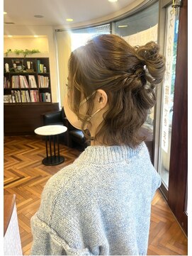 エルパティオ(EL PATIO) 韓国風ヘアアレンジ/お団子