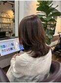 くびれヘア　レイヤーカット　白髪ぼかし　40代50代60代