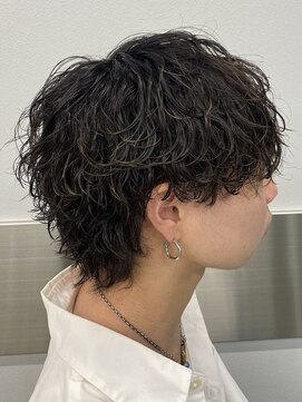 ライズ 渋谷店(RISE) カット+特殊パーマ【ウルフ波巻きパーマ】韓国風