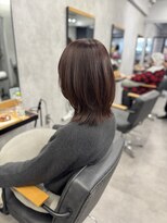 クラン 岡本(Chlan)&nbsp;外ハネくびれレイヤーボブ　ピンクブラウン