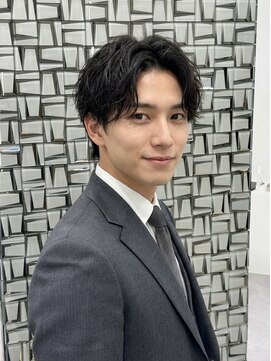 ウィーニード 名古屋(WENEED) 【佐久間】センターパート/