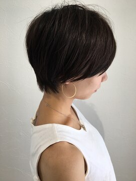 アヘッド(ahead) 大人前下がりショート