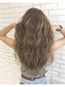 ラフ トーキョウ(RAF TOKYO) 海に似合うtakuスペシャルハイライト×takuオリジナルグレージュ