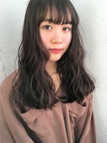 チェルシー 表参道 学生限定 ミディアムの極ゆるパーマはスタイリング簡単で長持ち