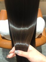 アルーシェ 平井(Alushe)&nbsp;話題の超音波アイロン『Ａｌｕｓｈｅ平井』