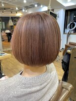 ワン エイティー ディグリース 恵比寿(180°One Eighty Degrees.)&nbsp;白髪ぼかしハイライト×ボブ