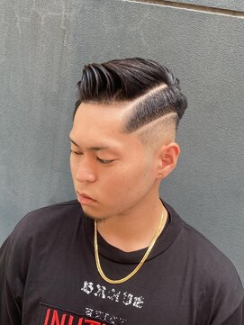 ドルクス 日本橋(Dorcus) ラインアート　フェードライン　レザーアート