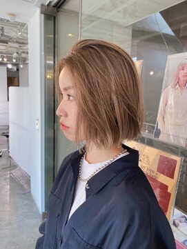 チックタック パラダイム(TICK-TOCK Paradime) 《ゲストスナップ》センター分けボブ/ルーズヘア