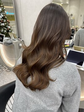 ロンド マーレ 天神大名店(Lond mare) 韓国ヘア　韓国風ヘア　くびれ巻き　顔まわりカット　レイヤー