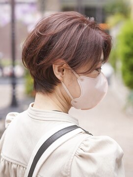ビュートリアム 梅田(BEAUTRIUM) ショートカット/丸みショート/耳かけショート/梅田/茶屋町/大阪