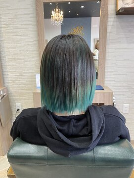 モアヘアー(MORE-HAIR) ボブ　グラデーションインナーカラー