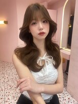 ボタン シブヤ(VOTAN SHIBUYA)&nbsp;ベージュ/韓国ヘア/渋谷/レイヤー/顔まわり/前髪