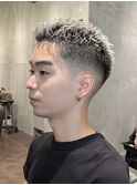 スパイキーショート スキンフェード ブリーチカラー