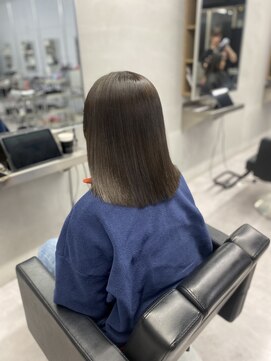 イロハ(IROHA) 【IROHA】アッシュカラー