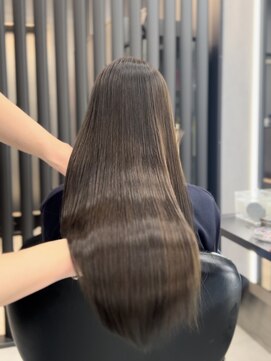 ウルスバイバレット 銀座(Urus by VALETTE) ケラチントリートメントの可能性！