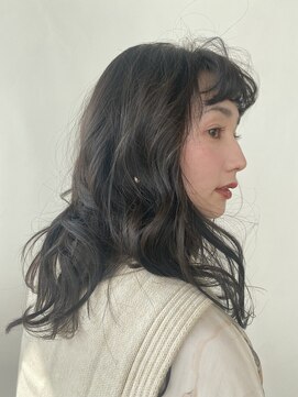 スリービー 首里 真嘉比(THREE BEE) 20代/30代/40代/髪質改善/ストレート/ブリーチ/ダブルカラー