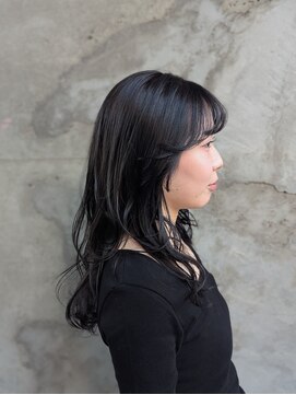 リッカ(Licca) グレージュ系ゆる巻きロング