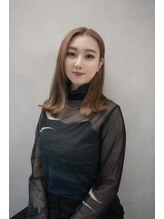 トクヤマサロンニューヨーク(TOKUYAMA SALON NEW YORK) MIZUKI KOBAYASHI