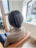 白髪ぼかしバレイヤージュ×大人ショート　60代にも大人気！