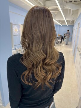 モナ 髪質改善(MONA) 【MONA】ハニーラテカラー/ゆるふわ巻き/グレージュカラー