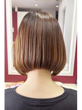 ヘアデザイン ニーチェ(Hair Design ni che) ショートボブ