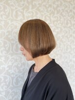 デフィ 都南店(defi) 洗練されたシルエットで魅せる大人上品な艶ボブ