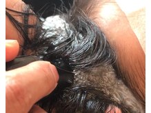 アートヘアー マー(art hair MaR)の雰囲気（頭皮の酸化した脂を出しスッキリ！頭皮環境を整えます。基本です）