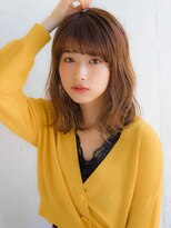 ルティア(Lutia) 鎖骨の長さでスタイリング簡単