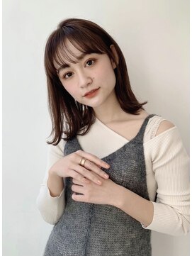 ユーフォリア 銀座(Euphoria) 外ハネ鎖骨ミディ×シースルーバング 美髪 担当中間