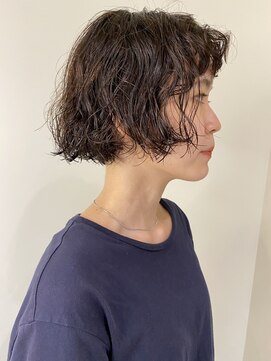 アローム(alom) ボブ×パーマ