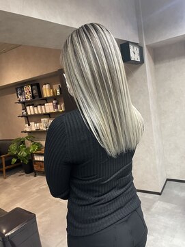 サニー 渋谷(SUNNY) バレイヤージュ、グレージュカラー、ハイライト、ココアベージュ