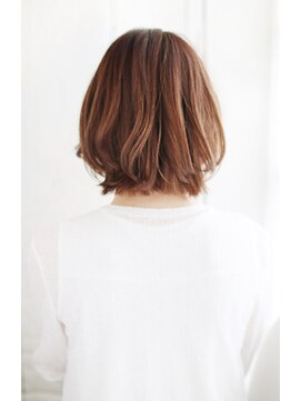 シュシュット(chouchoute) 美髪ヘルシースタイルショコラグレーアッシュふんわりカール/027