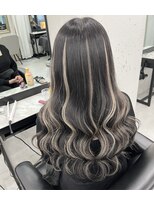 ウィステル&nbsp;エクステでつくるバレイヤージュ風スタイル！！