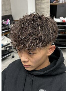 イーラ(era) メンズパーマスペインカールメッシュスパイラルマッシュ