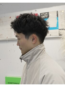 ベンジー 薬院大通店(benji) メンズショート/ショートパーマ/ピンパーマ