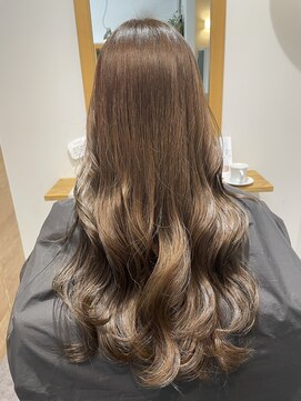 ダズリン バイ リー(Dazzlin by Ly) 巻き髪ロングヘア