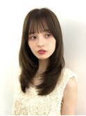 顔まわりカットミディアムウルフレイヤーロングハッシュボブ