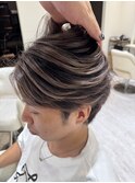 シルバーメッシュブリーチダブルカラーセンターパート