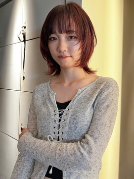 ヤヨイブレインズフェアリー(YAYOI BRAINS fairy) 深みレッド×ウルフカット◎