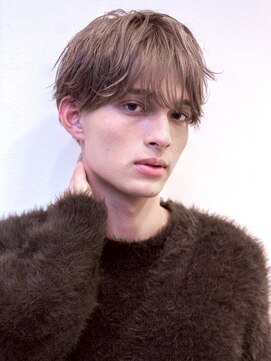 デザインカラー/レイヤーカット/ウェットヘア/オリーブベージュ