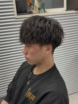 ガオプロデュースバイレボ(gao produced by revo)&nbsp;縦落ちツイストスパイラルツイストパーマメンズマッシュ刈り上げ