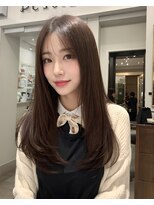 アム 表参道(am) 小顔薄めバンググレージュレイヤーロング前髪パーマ黒髪