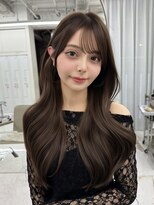 キティー サカエ(kiti SAKAE)&nbsp;グレージュ/レイヤーカット/ハッシュカット/オリーブベージュ/栄