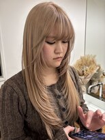 アイズ ヘアー メイク(I's hair make) ハイトーン×ハイレイヤー