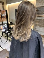 トルネード(TORNADO)&nbsp;チョコグレージュハイライトバレイヤージュ