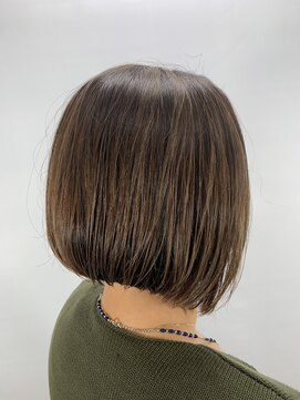 クオリス 赤塚店(QUALIS) 美髪チャージ／ツヤカラー／ボブ／ハイライト