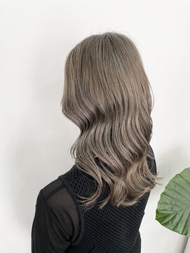 ルヴェルヘアー(Revel hair) ミルクティーグレージュ☆