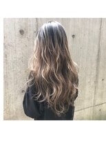 ヘアールーム グリン(Hair room GRin) ケアブリーチ　ブリーチ　韓国　ダブルカラー　ハイライト