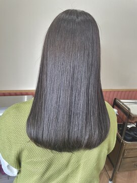 ルトワプラス(Lutowa plus) ダークグレージュ×髪質改善ストレートパーマ