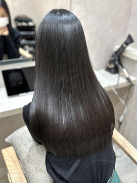 ジーナ 本八幡(Zina) 髪質改善*ロングレイヤーグレーベージュ*美髪【Zina本八幡】